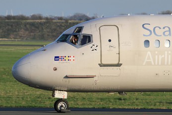 LN-RMO - SAS - Scandinavian Airlines McDonnell Douglas MD-81
