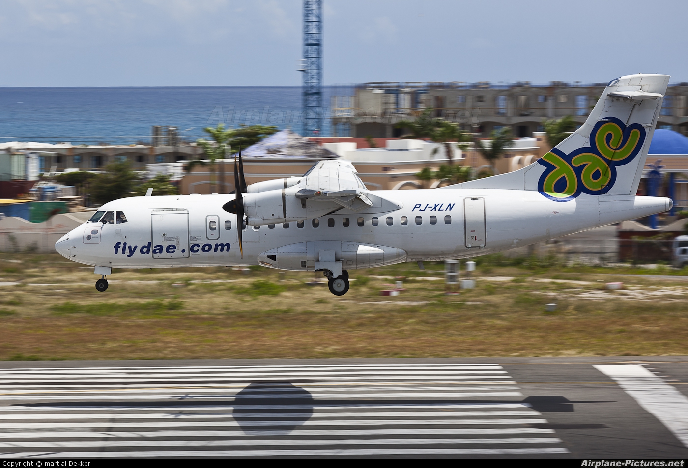 Dutch Antilles Express PJ-XLN aircraft at Sint Maarten - Princess Juliana Intl