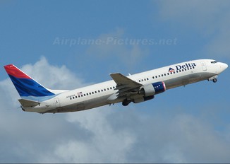N381DN - Delta Air Lines Boeing 737-800