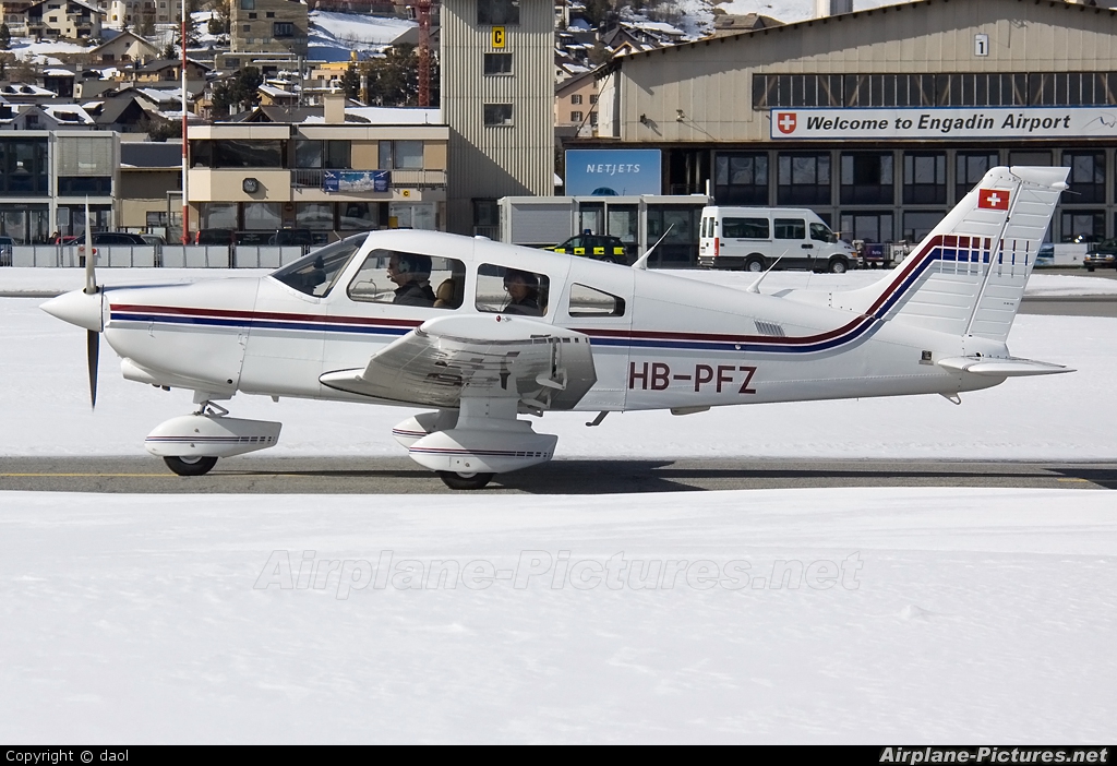 Private HB-PFZ aircraft at Samedan - Engadin