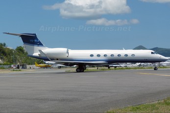 VQ-BLA - Private Gulfstream Aerospace G-V, G-V-SP, G500, G550
