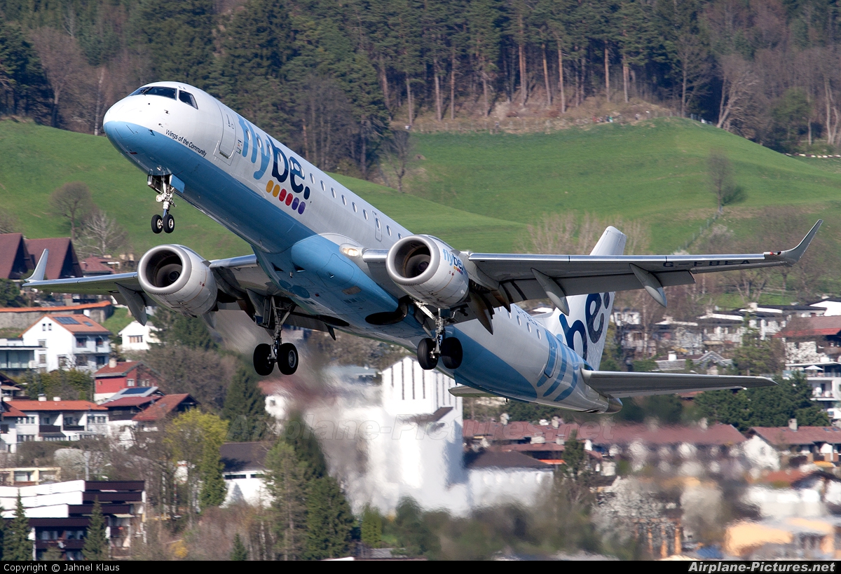 Flybe G-FBEA aircraft at Innsbruck
