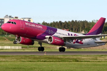 HA-LPX - Wizz Air Airbus A320
