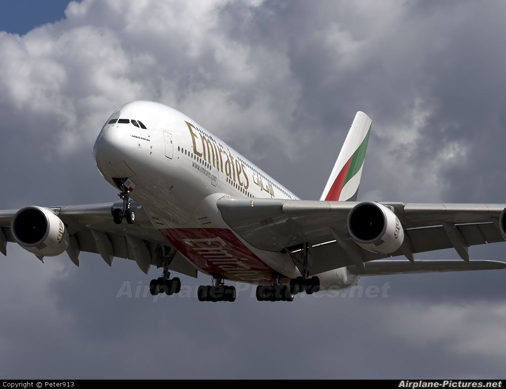 Emirates Airlines A6-EDG aircraft at London - Heathrow