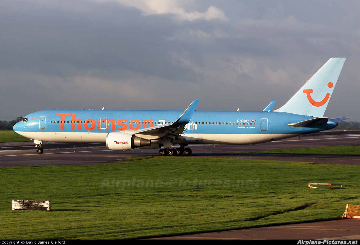 Thomson/Thomsonfly G-OBYF aircraft at Manchester