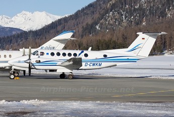 D-CWKM - Private Beechcraft 300 King Air 350