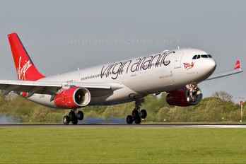 G-VSXY - Virgin Atlantic Airbus A330-300