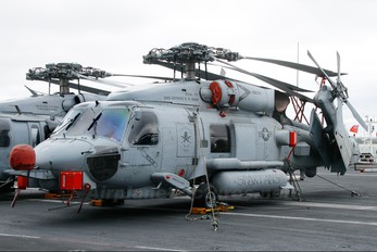 166558 - USA - Navy Sikorsky MH-60R Seahawk