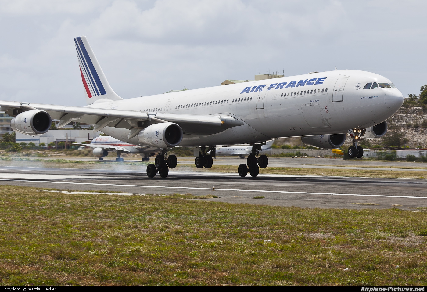 Air France F-GLZT aircraft at Sint Maarten - Princess Juliana Intl