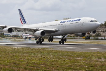 F-GLZT - Air France Airbus A340-300