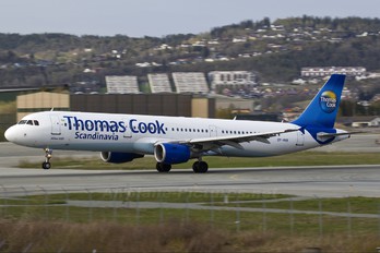 OY-VKB - Thomas Cook Scandinavia Airbus A321