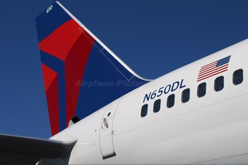 N650DL - Delta Air Lines Boeing 757-200