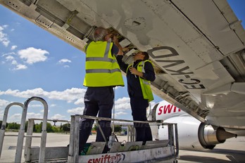 EC-KVD - Swiftair Boeing 737-300