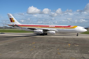 EC-GHX - Iberia Airbus A340-300