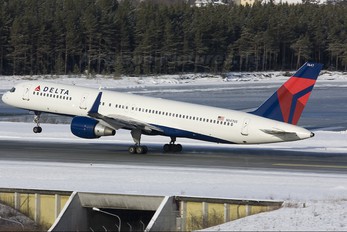 N547US - Delta Air Lines Boeing 757-200