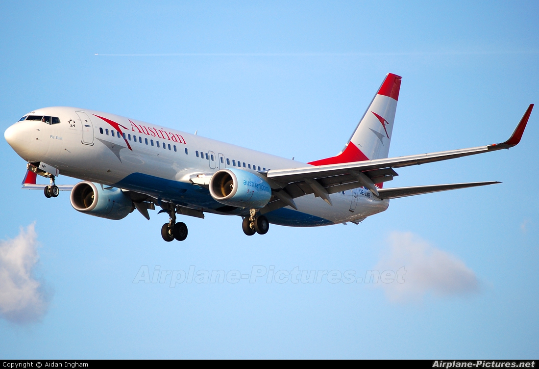 Austrian Airlines/Arrows/Tyrolean OE-LNR aircraft at London - Heathrow