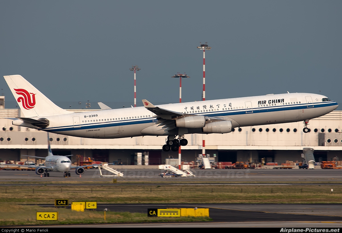 Air China B-2389 aircraft at Milan - Malpensa