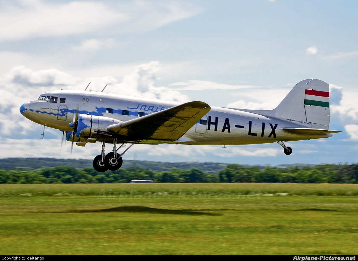 Malev Sunflower Aviation (Gold Ttimer Foundation) HA-LIX aircraft at Roudnice nad Labem