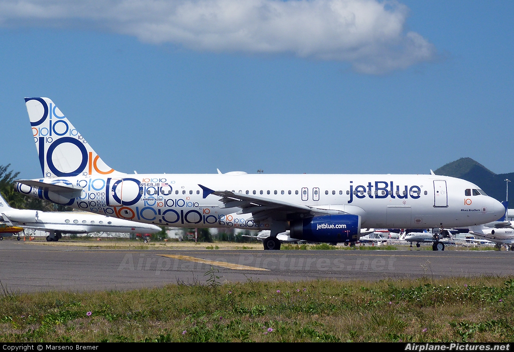 JetBlue Airways N569JB aircraft at Sint Maarten - Princess Juliana Intl