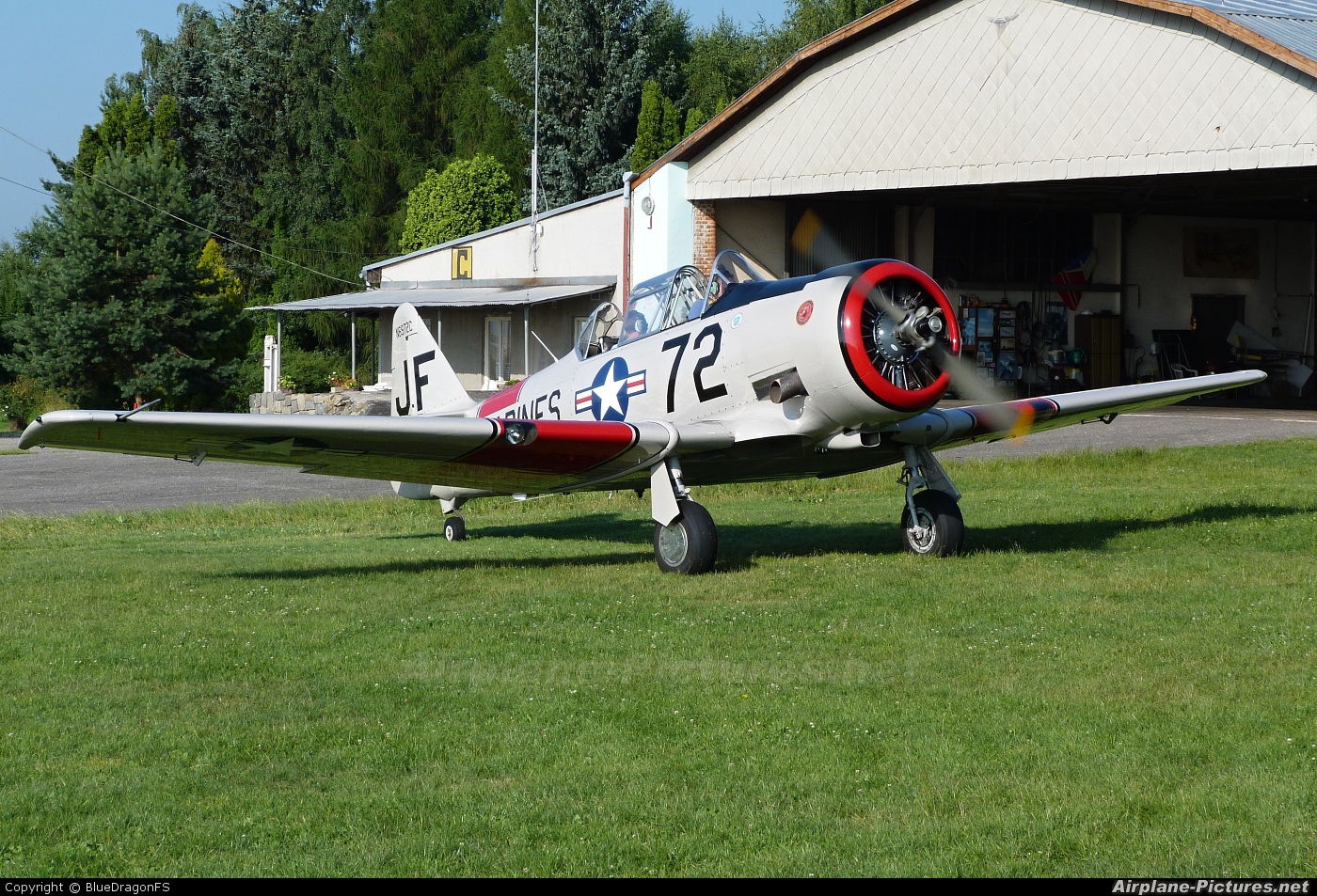 Private N6972C aircraft at Tábor - Čápův Dvůr