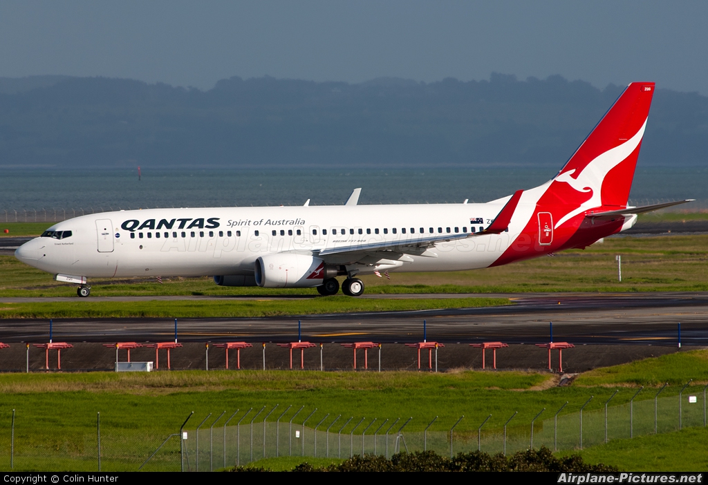 JetConnect (Qantas NZ) ZK-ZQG aircraft at Auckland Intl