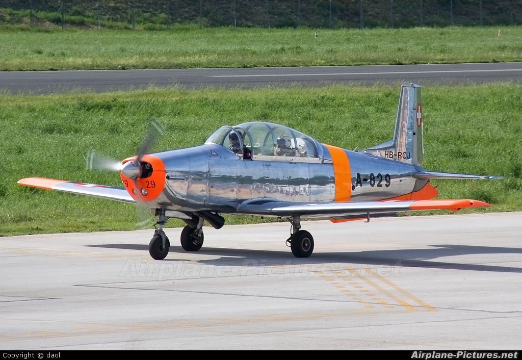 Private HB-RCJ aircraft at Trento - Mattarello