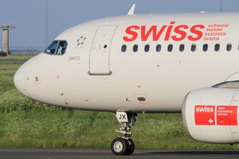 HB-IJX - Swiss Airbus A320