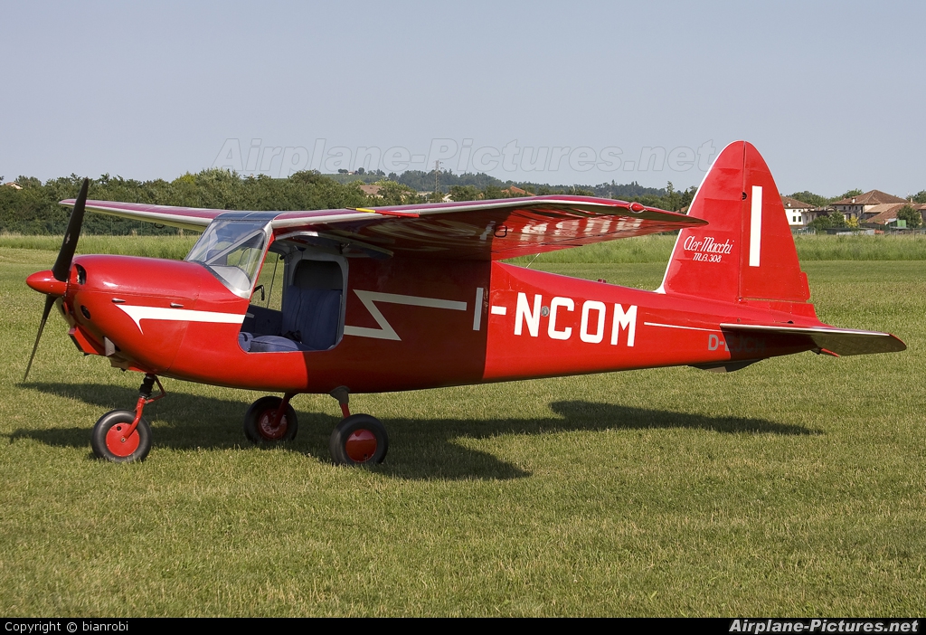 Private I-NCOM aircraft at Thiene - Arturo Ferrarin