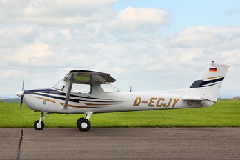 D-ECJY - Private Cessna 152