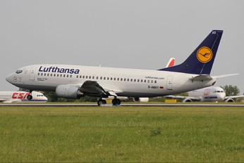 D-ABXT - Lufthansa Boeing 737-300