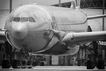 - - Jetstar Airways Airbus A330-200