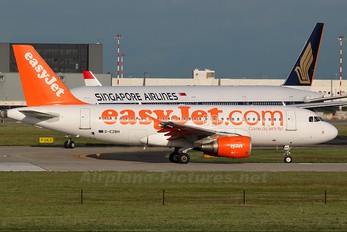 G-EZBH - easyJet Airbus A319