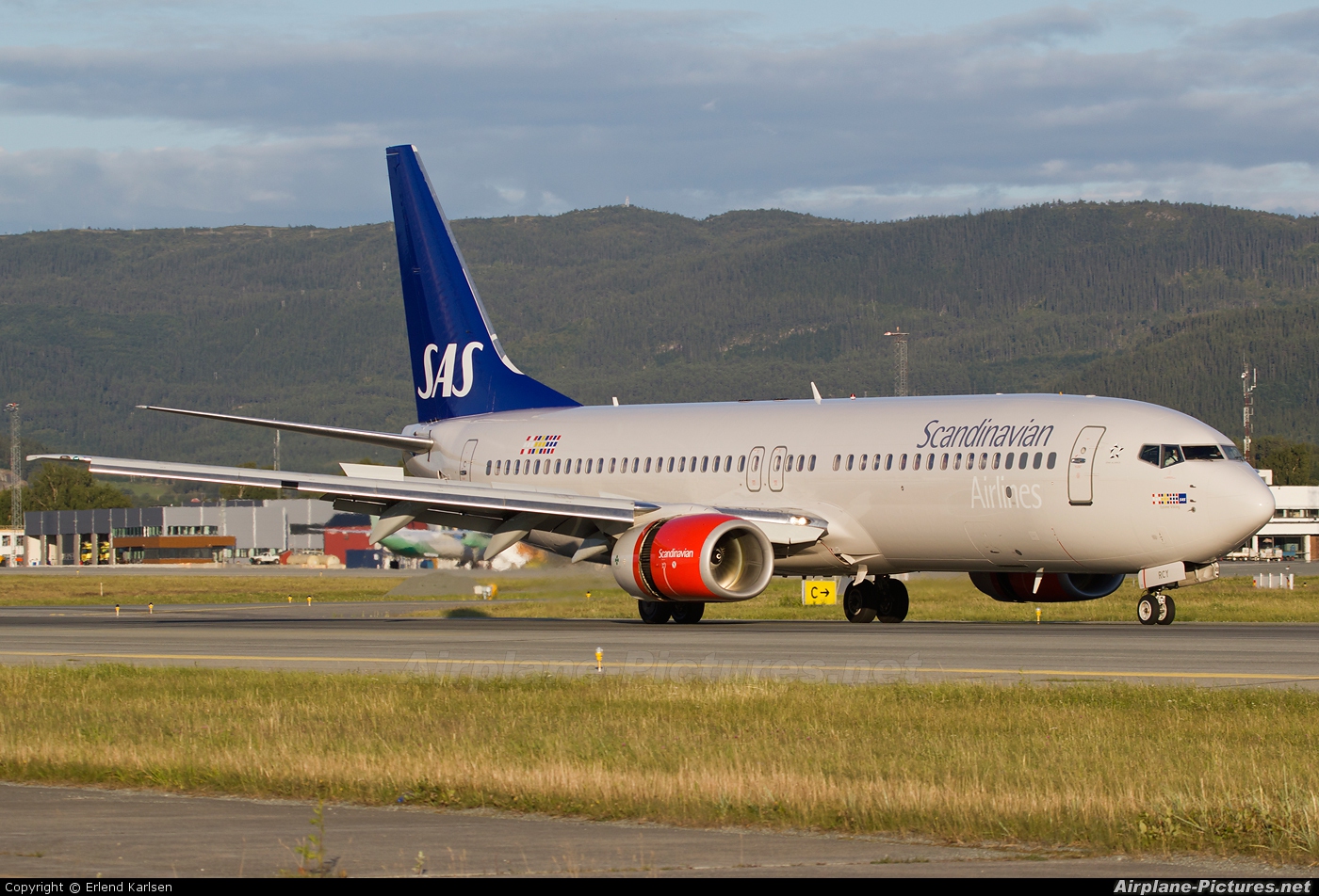SAS - Scandinavian Airlines LN-RCY aircraft at Trondheim - Vaernes