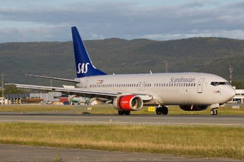 LN-RCY - SAS - Scandinavian Airlines Boeing 737-800