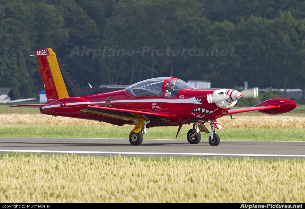 Belgium - Air Force "Les Diables Rouges" ST-04 aircraft at Koksijde