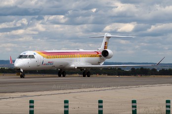 EC-LJS - Air Nostrum - Iberia Regional Canadair CL-600 CRJ-1000