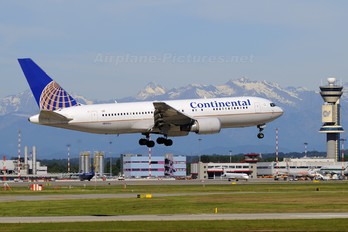 N68155 - Continental Airlines Boeing 767-200ER