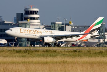 A6-EAO - Emirates Airlines Airbus A330-200