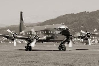 N996DM - The Flying Bulls Douglas DC-6B