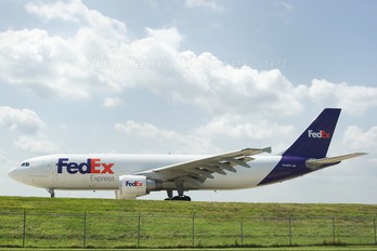 N744FD - FedEx Federal Express Airbus A300F