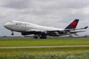 N661US - Delta Air Lines Boeing 747-400 aircraft