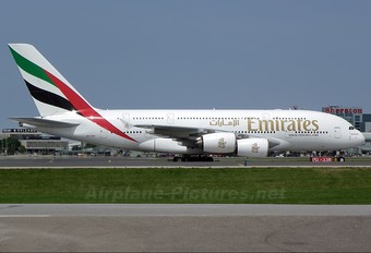 A6-EDD - Emirates Airlines Airbus A380