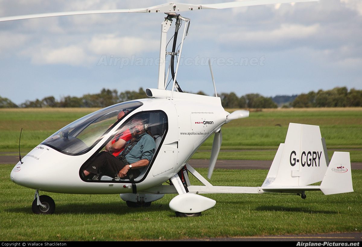 Private G-CGRY aircraft at Perth - Scone
