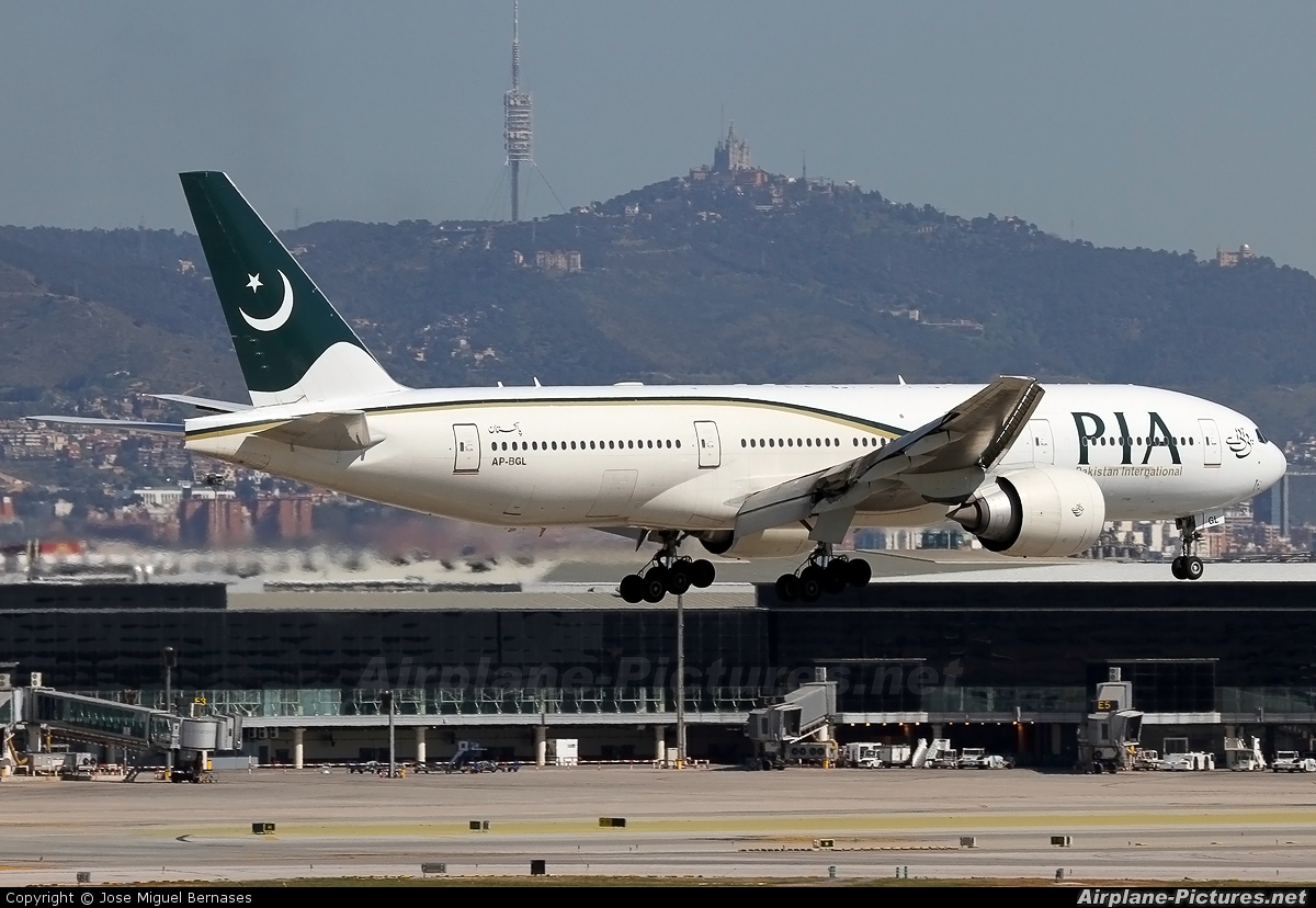 PIA - Pakistan International Airlines AP-BGL aircraft at Barcelona - El Prat