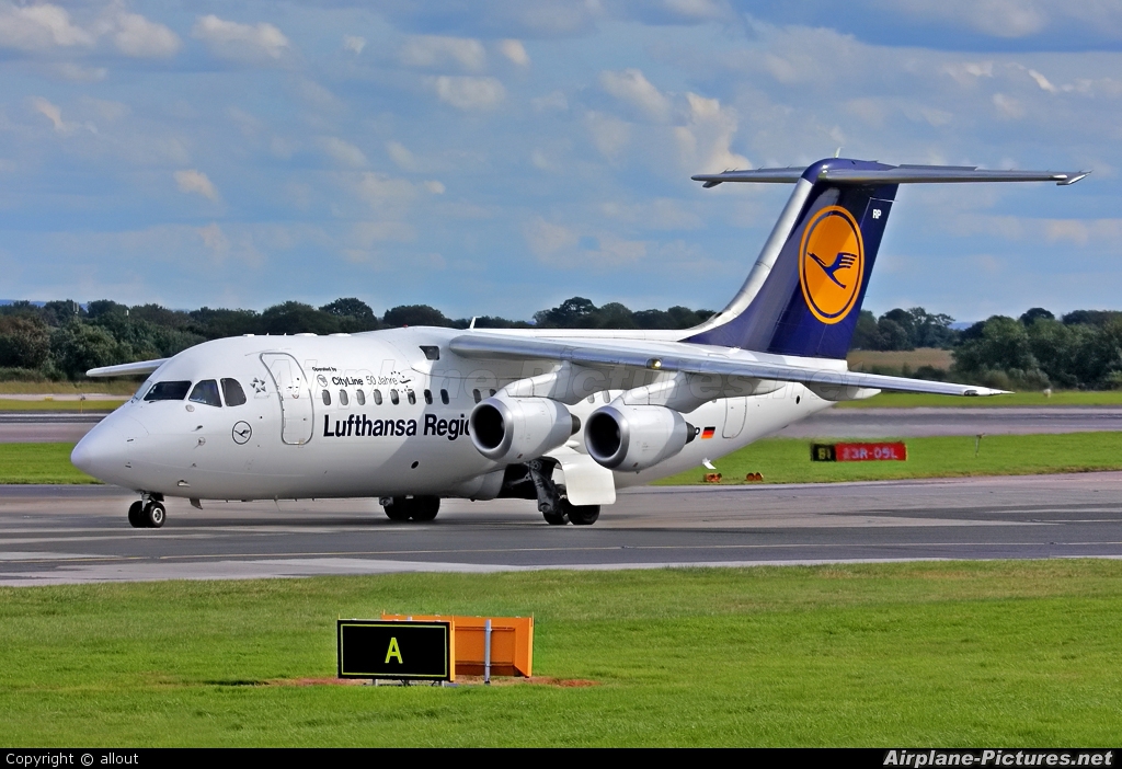 Lufthansa Regional - CityLine D-AVRP aircraft at Manchester