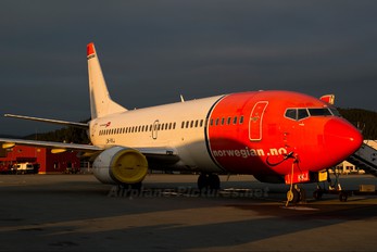 LN-KKJ - Norwegian Air Shuttle Boeing 737-300