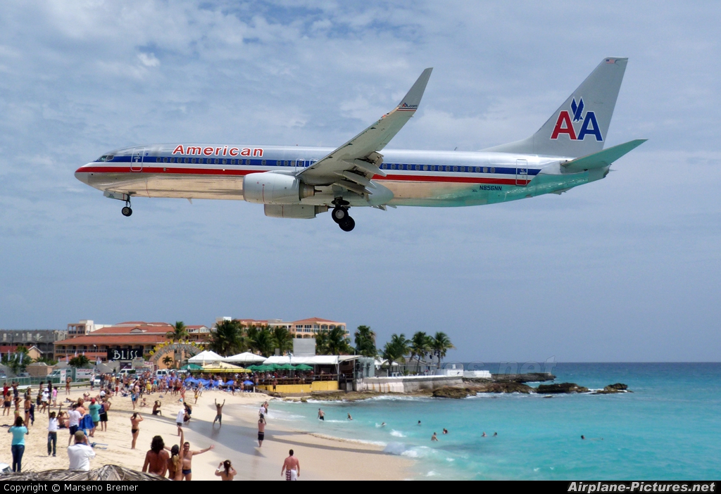 American Airlines N850NN aircraft at Sint Maarten - Princess Juliana Intl