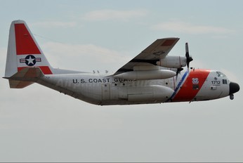 1712 - USA - Coast Guard Lockheed HC-130H Hercules