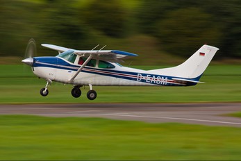 D-EASM - Private Cessna 182 Skylane (all models except RG)