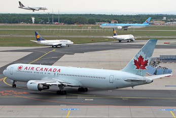 C-GHLT - Air Canada Boeing 767-300